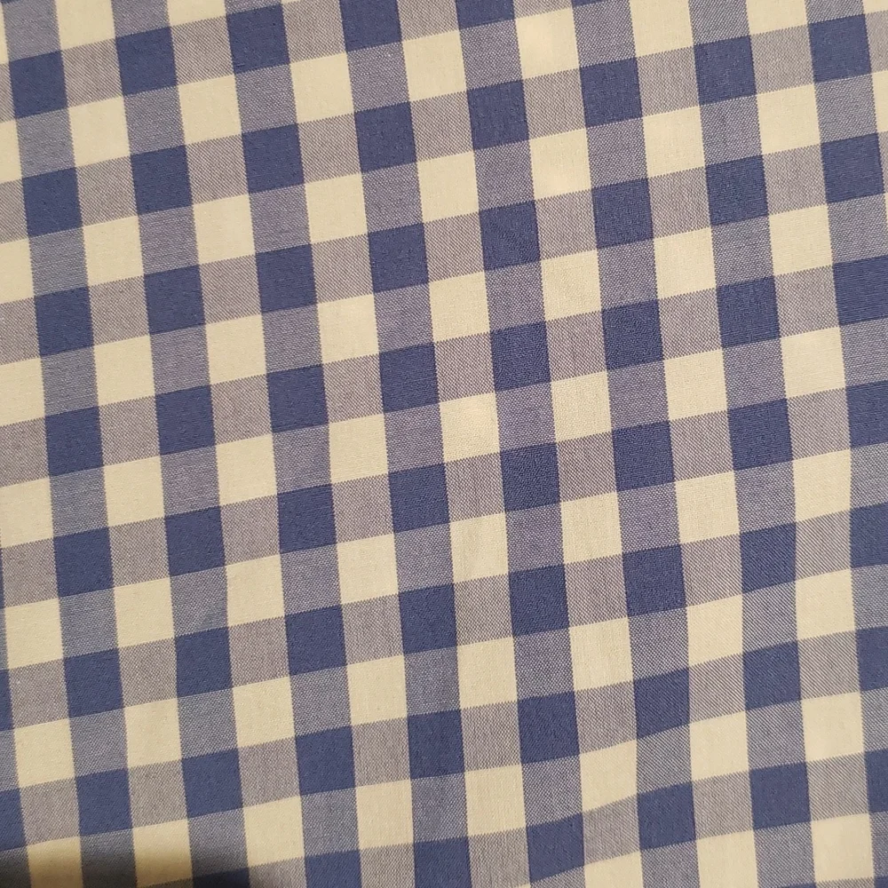 Button down - Picture 4 of 4